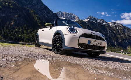 Download 2026 MINI Cooper S Convertible Paul Smith Edition HD & 4K Wallpapers