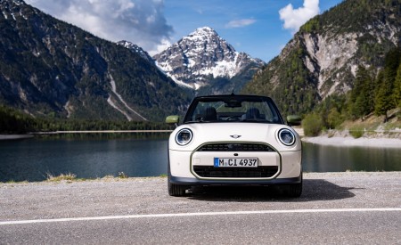 2026 MINI Cooper S Convertible Paul Smith Edition Front Wallpaper 450x275 (12)