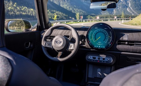 2026 MINI Cooper S Convertible Paul Smith Edition Interior Wallpaper 450x275 (51)