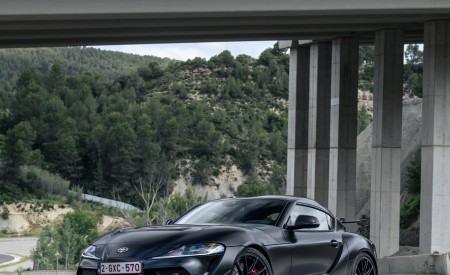 2026 Toyota GR Supra A90 Final Edition Front Three-Quarter Wallpaper 450x275 (32)
