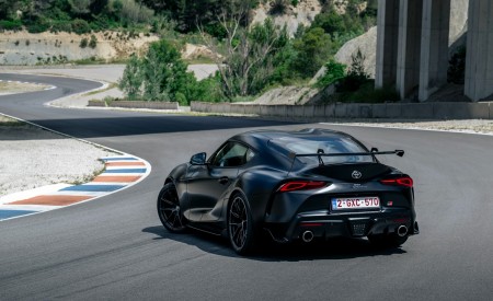 2026 Toyota GR Supra A90 Final Edition Rear Three-Quarter Wallpaper 450x275 (24)
