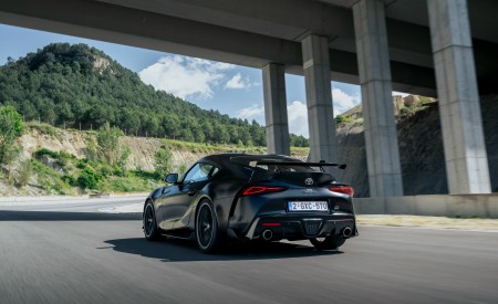 2026 Toyota GR Supra A90 Final Edition Rear Three-Quarter Wallpaper 450x275 (7)