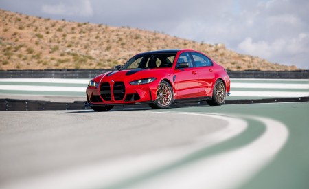 2027 BMW M3 CS Handschalter Front Three-Quarter Wallpapers 450x275 (29)