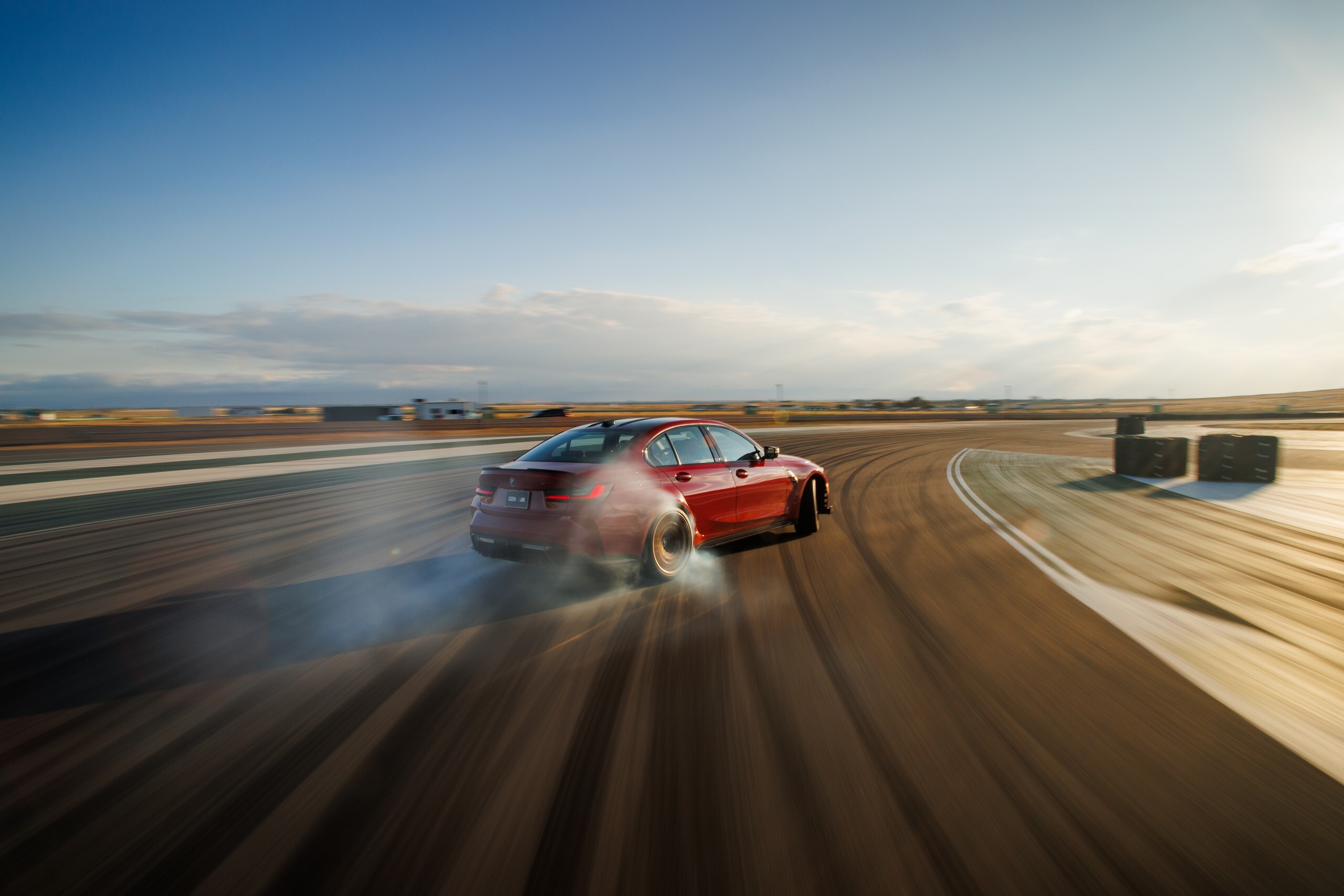 Download 2027 BMW M3 CS Handschalter Rear Three-Quarter Wallpapers (15)