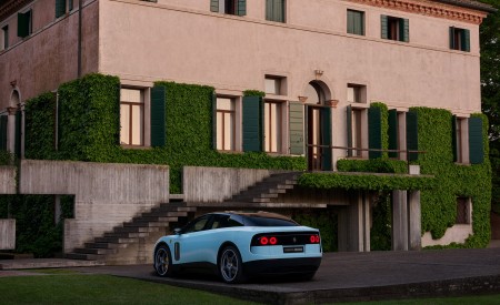 2027 Ferrari Luce Rear Three-Quarter Wallpapers 450x275 (5)