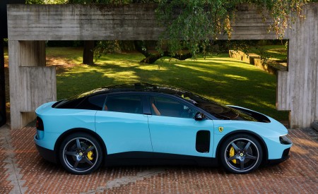 2027 Ferrari Luce Side Wallpapers 450x275 (4)