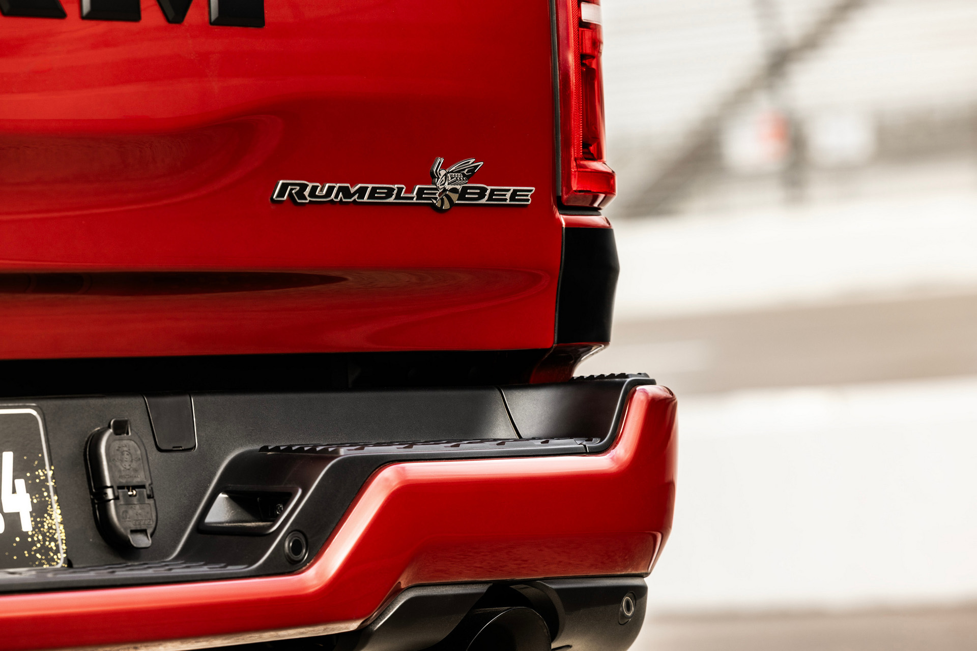 2027 Ram 1500 Rumble Bee 392 Detail Wallpapers (9)