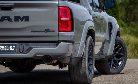 2027 Ram 1500 Rumble Bee Detail Wallpapers 450x275 (12)