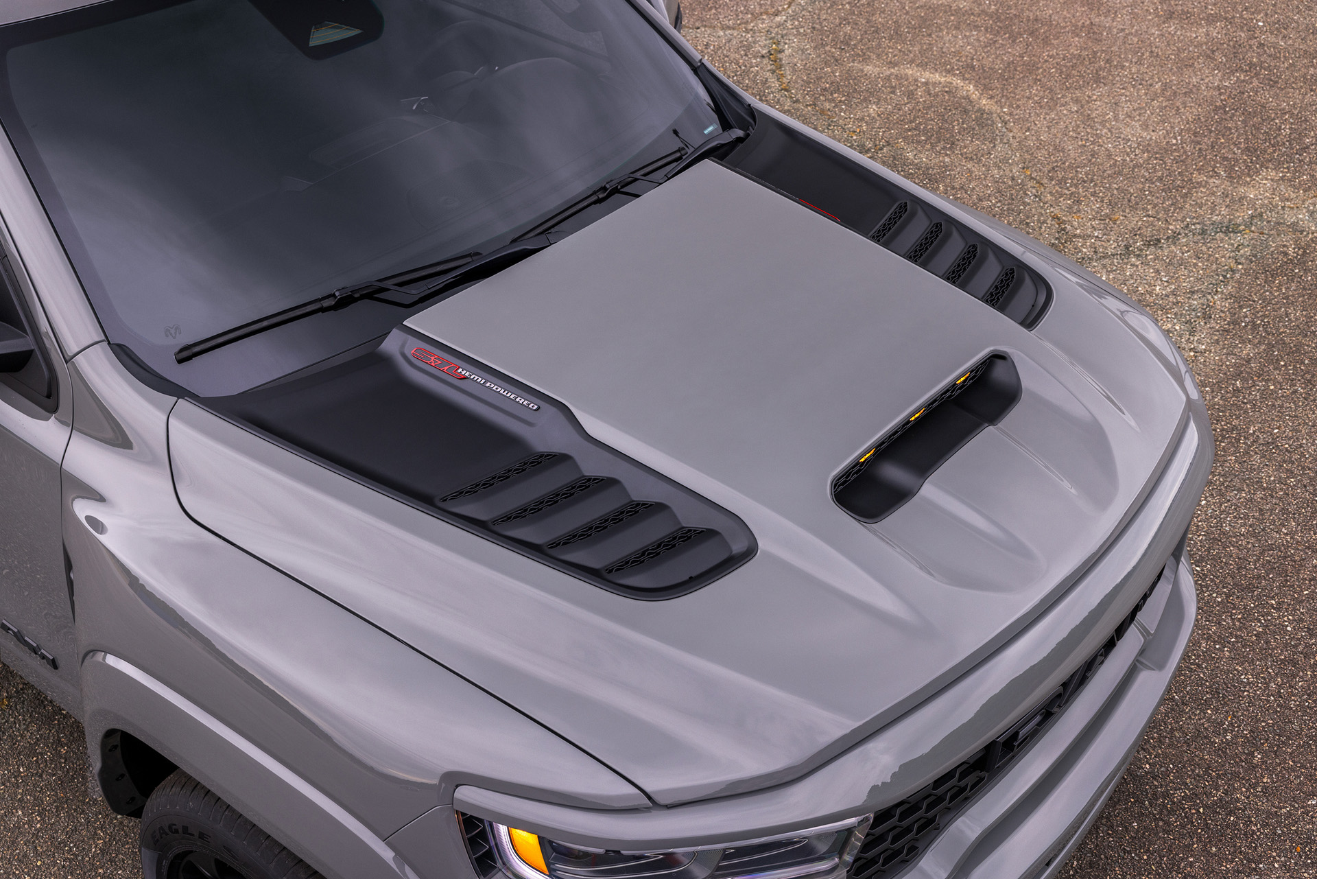 2027 Ram 1500 Rumble Bee Hood Wallpapers (8)