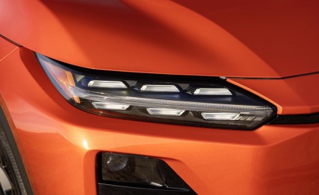 2027 Subaru Uncharted Headlight Wallpaper 450x275 (15)