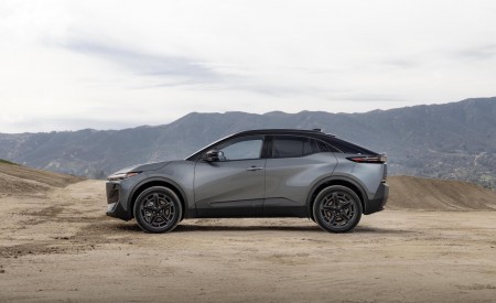 2027 Subaru Uncharted Side Wallpaper 450x275 (42)