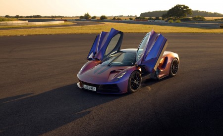 2025 Lotus Evija Front Three-Quarter Wallpaper 450x275 (16)