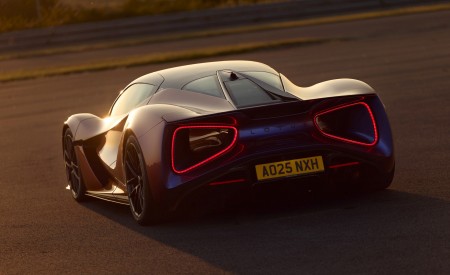 2025 Lotus Evija Rear Wallpaper 450x275 (22)
