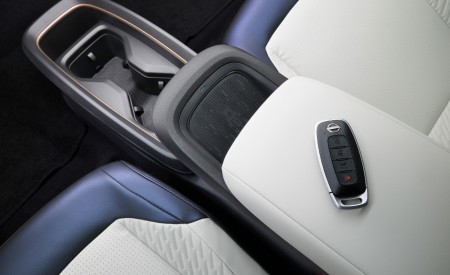 2026 Nissan Leaf Interior Detail Wallpaper 450x275 (79)