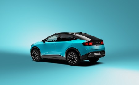 2026 Nissan Leaf Rear Three-Quarter Wallpaper 450x275 (48)