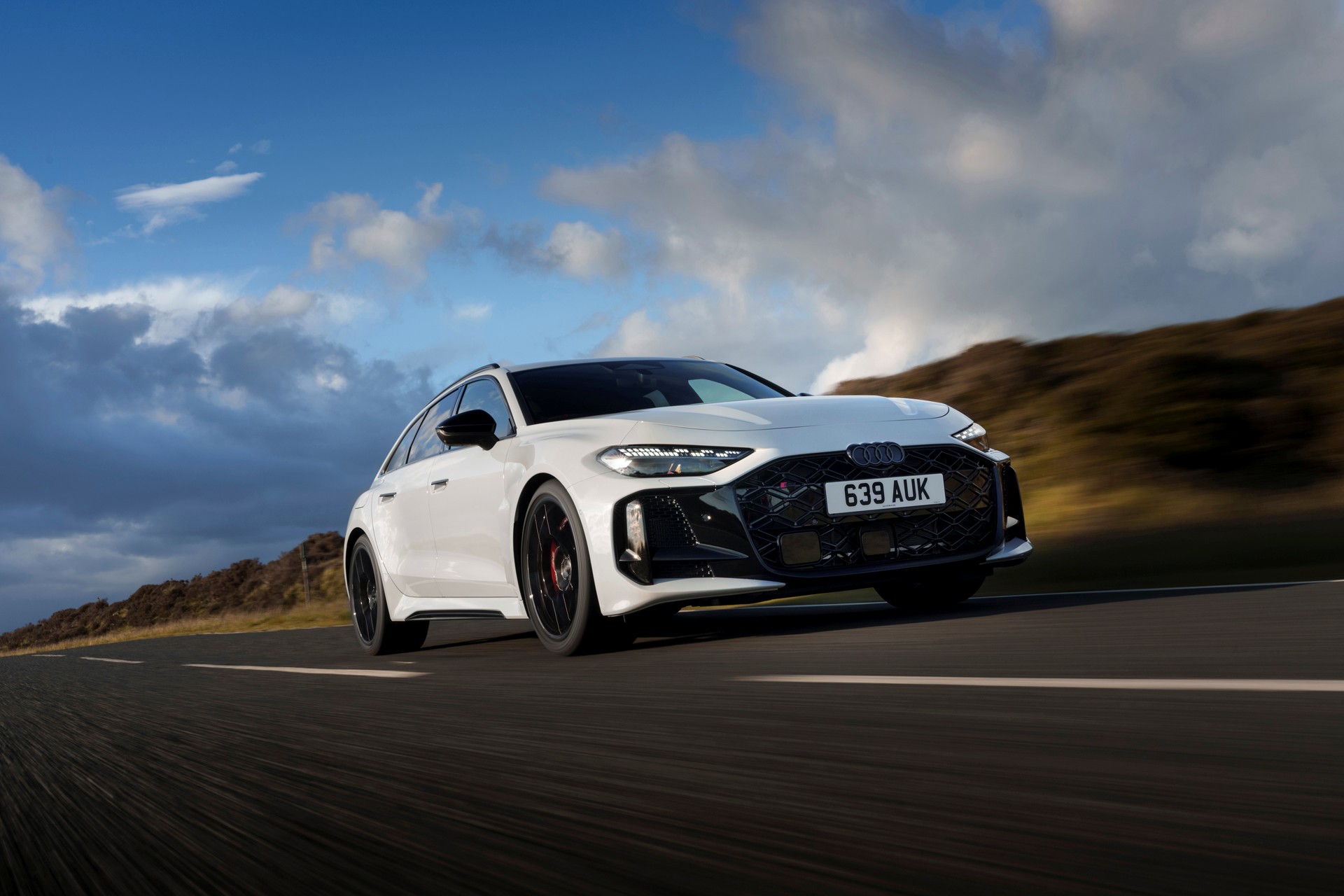 Download 2027 Audi RS5 Avant (UK-Spec) car wallpapers in HD and 4K for your desktop, phone or tablet.