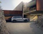 2027 Audi SQ7 Side HD Wallpaper 150x120 (10)