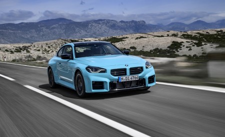 2027 BMW M2 with M xDrive Front Three-Quarter Wallpaper 450x275 (29)