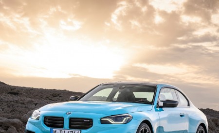 2027 BMW M2 with M xDrive Front Three-Quarter Wallpaper 450x275 (105)