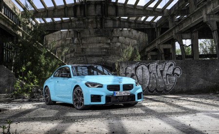 2027 BMW M2 with M xDrive Front Three-Quarter Wallpaper 450x275 (78)