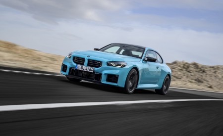 2027 BMW M2 with M xDrive Front Three-Quarter Wallpaper 450x275 (10)
