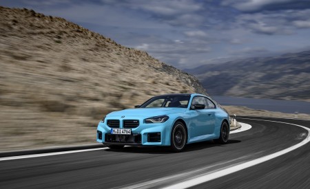 2027 BMW M2 with M xDrive Front Three-Quarter Wallpaper 450x275 (21)
