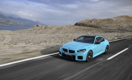 2027 BMW M2 with M xDrive Front Three-Quarter Wallpaper 450x275 (19)