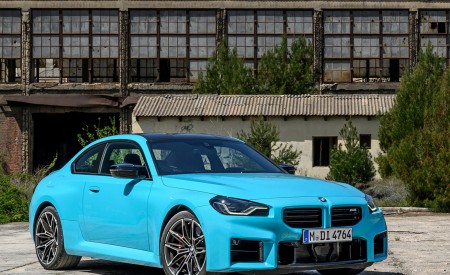 2027 BMW M2 with M xDrive Front Three-Quarter Wallpaper 450x275 (100)