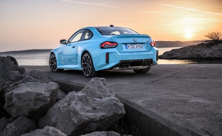 2027 BMW M2 with M xDrive Rear Three-Quarter Wallpaper 450x275 (71)