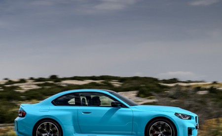 2027 BMW M2 with M xDrive Side Wallpaper 450x275 (45)