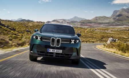 2027 BMW X5 40 xDrive Front Wallpaper 450x275 (2)