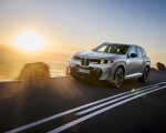 2027 BMW X5 M60e xDrive Front Three-Quarter HD Wallpaper 150x120 (27)
