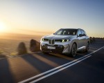 2027 BMW X5 M60e xDrive Front Three-Quarter HD Wallpaper 150x120 (28)