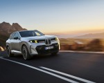 2027 BMW X5 M60e xDrive Front Three-Quarter HD Wallpaper 150x120 (30)