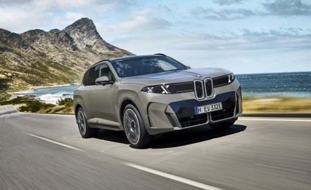 Download 2027 BMW iX5 60 xDrive HD & 4K Wallpapers