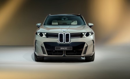 2027 BMW iX5 60 xDrive Front Wallpaper 450x275 (85)
