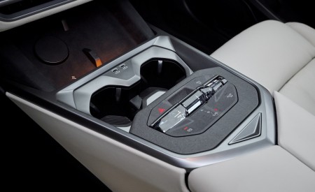 2027 BMW iX5 60 xDrive Interior Detail Wallpaper 450x275 (103)