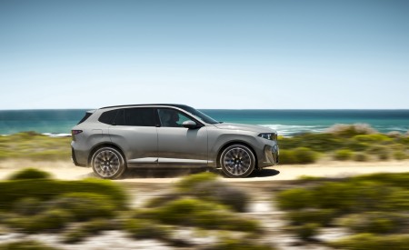 2027 BMW iX5 60 xDrive Side Wallpaper 450x275 (33)