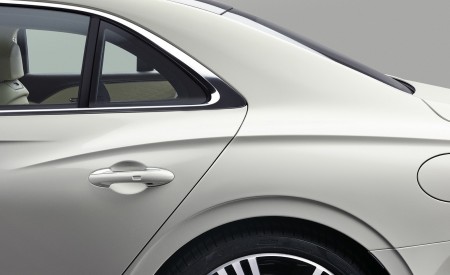 2027 Bentley Flying Spur Detail Wallpapers 450x275 (23)