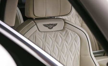2027 Bentley Flying Spur Interior Front Seats Wallpapers 450x275 (25)