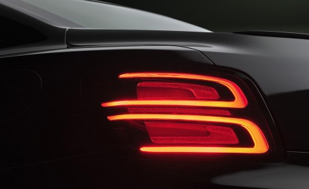 2027 Bentley Flying Spur Tail Light Wallpapers 450x275 (15)