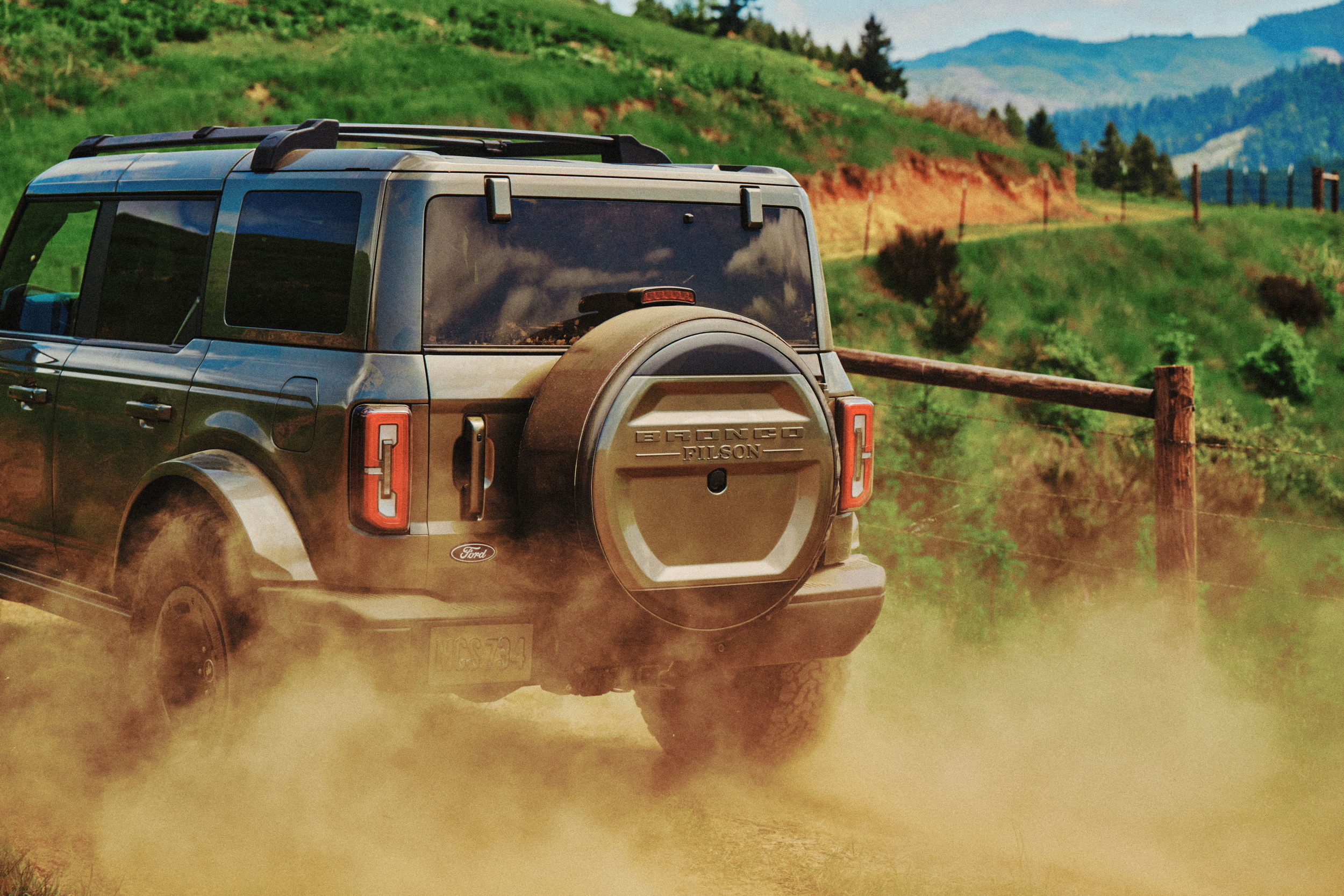 Download 2027 Ford Bronco Filson Detail Wallpapers (4)