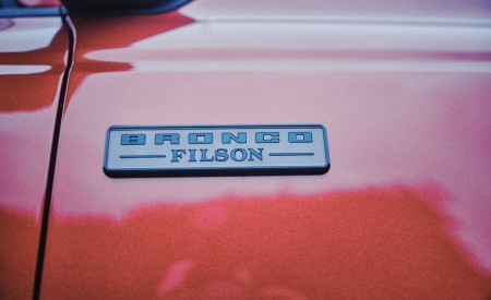 2027 Ford Bronco Filson First Edition Badge Wallpapers 450x275 (12)