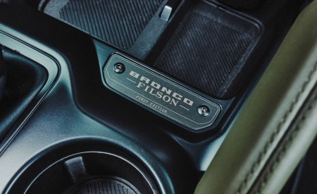 2027 Ford Bronco Filson First Edition Interior Detail Wallpapers 450x275 (16)