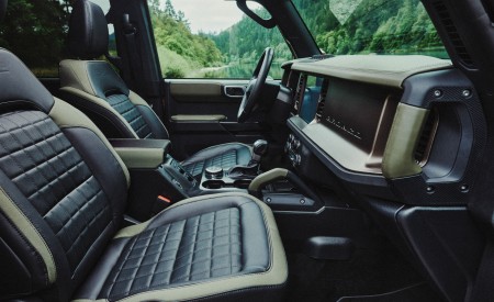 2027 Ford Bronco Filson Interior Front Seats Wallpapers 450x275 (11)