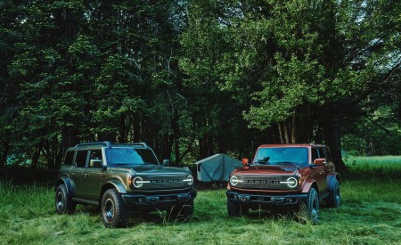 2027 Ford Bronco Filson Wallpapers 450x275 (9)