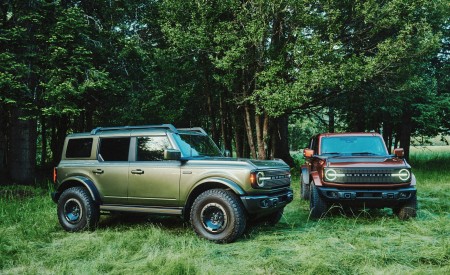 2027 Ford Bronco Filson Wallpapers 450x275 (10)