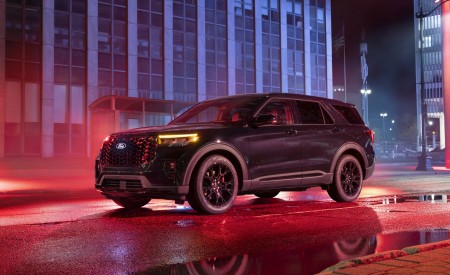 Download 2027 Ford Explorer ST Sinister Package HD & 4K Wallpapers