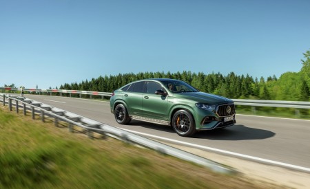 2027 Mercedes-AMG GLE 63 S 4MATIC+ Coupe Front Three-Quarter Wallpaper 450x275 (6)