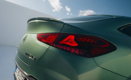 2027 Mercedes-AMG GLE 63 S 4MATIC+ Coupe Tail Light Wallpaper 450x275 (31)